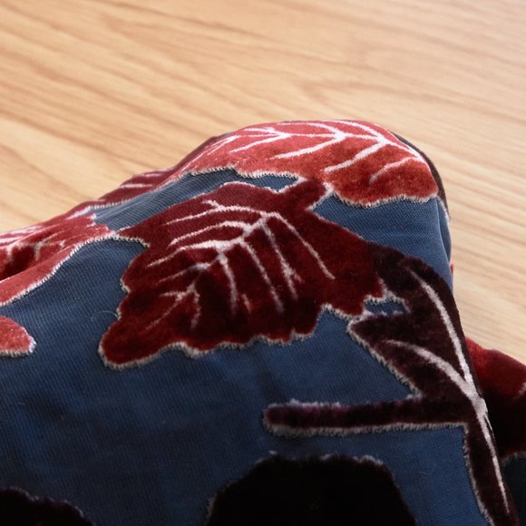 Pooh's Autumn Leaves Disney Silk Blend Scarf, Winnie the Pooh - Picture 6 of 7